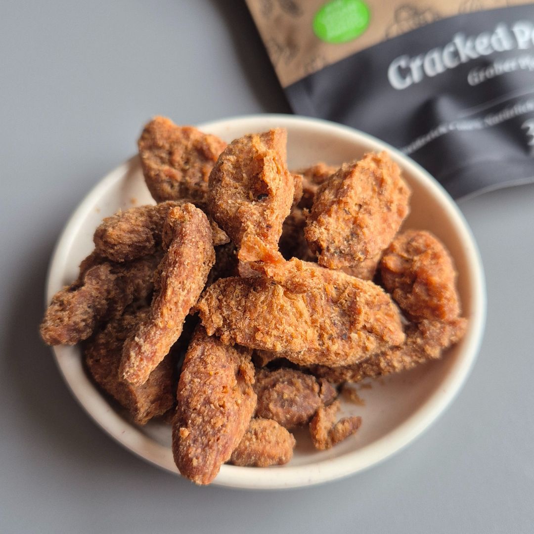 Vegan Jerky Cracked Pepper - Grizzly Foods - Image 3